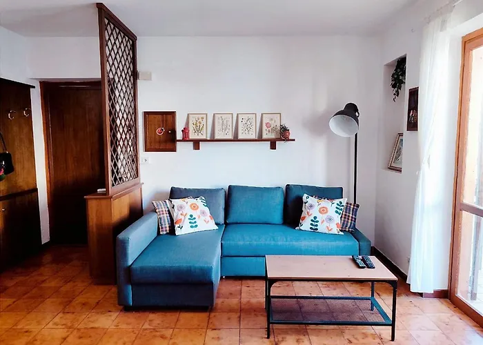 Madresila Home